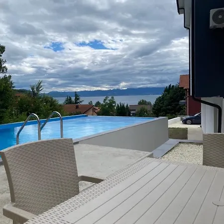 Apartment Forest Ohrid *
